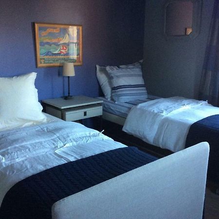 Le Mas Amore Bed and Breakfast Gassin Εξωτερικό φωτογραφία