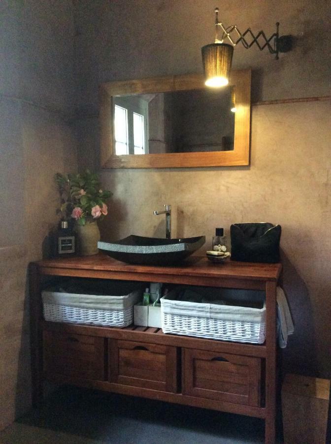 Le Mas Amore Bed and Breakfast Gassin Εξωτερικό φωτογραφία