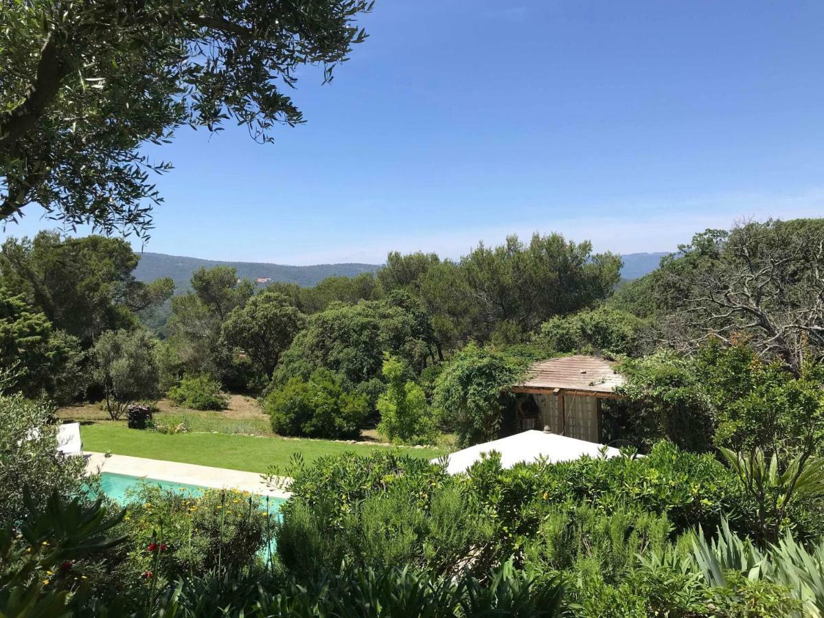 Le Mas Amore Bed and Breakfast Gassin Εξωτερικό φωτογραφία