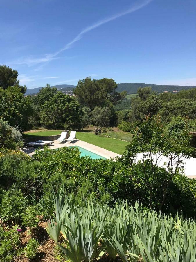 Le Mas Amore Bed and Breakfast Gassin Εξωτερικό φωτογραφία